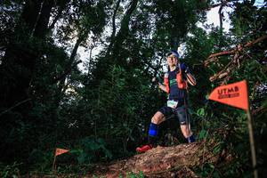 BIB: 298
                            <button type="button" onclick="openModal(22606994)" class="btn btn-primary btn-sm float-right btn-popup" data-toggle="modal" data-target=".modal-high-quality">
                        <i class="fas fa-shopping-cart"></i> Add to Cart
                    </button>
                                            <button type="button" onclick="isThisMe(22606994, true)" class="btn btn-success btn-sm float-right btn-popup btn-isme hidden" data-toggle="tooltip" data-placement="bottom" title="นี่คือรูปของคุณใช่ไหม คลิกที่นี่เพื่อเอาเข้าอัลบั้ม">
                        <i class="fas fa-plus"></i> Add to album
                    </button>
                    <button type="button" onclick="isThisMe(22606994, false)" class="btn btn-warning btn-sm float-right btn-popup btn-isnotme hidden">
                        <i class="fas fa-ban"></i> Remove from album
                    </button>